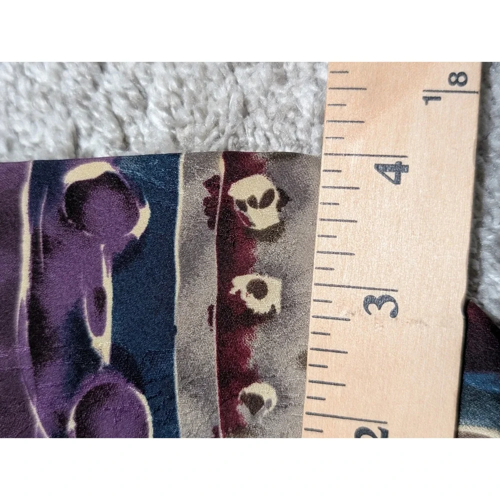 J Riggins Necktie Mens 4W‎ Purple Hunting Horn Abstract Silk Vintage 90s Tie